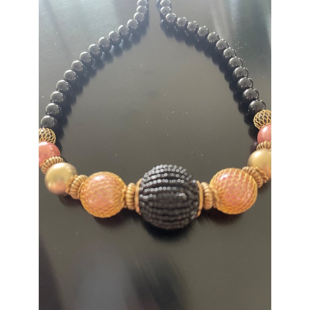 Vintage Pink And Black Beaded Necklace